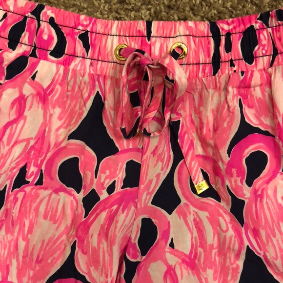 Lilly Pulitzer Katia Shorts in Via Amor - Picture 2 of 3